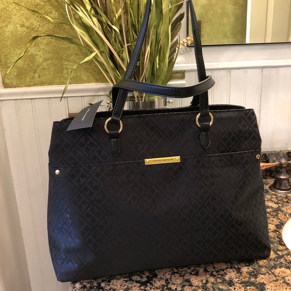 Tommy Hilfiger tote